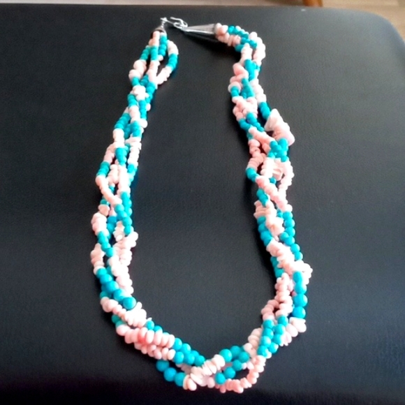 SOUTHWEST TURQUOISE AND PINK CORAL NECKLACE - Picture 4 of 7